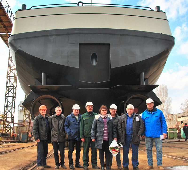 На Николаевской верфи СМГ спущен на воду танкер для голландской компании VEKA